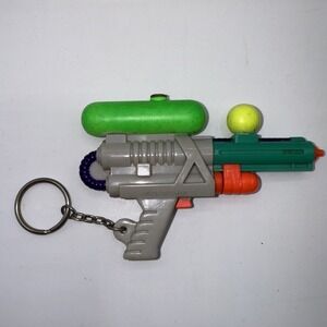 Vtg Super Soaker Keychain 1995 Larami